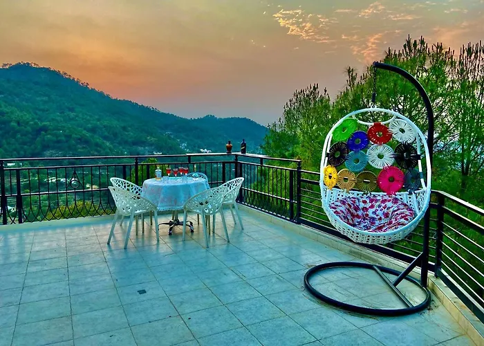 Whispering Winds Villa Kasauli